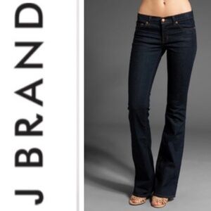 J Brand curvy fit boot leg size 31 wash: ink